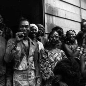 'Fela Kuti and his Koola Lobitos' için resim