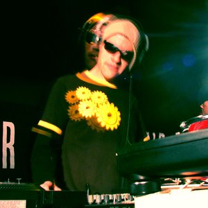 DJ Ivelgo 的头像