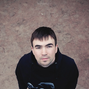 Simple photo provided by Last.fm