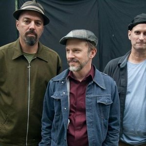 Avatar de The Ever Expanding Elastic Waste Band