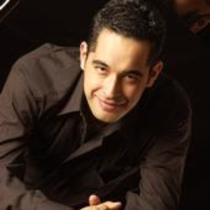 Arturo Aquino 的头像