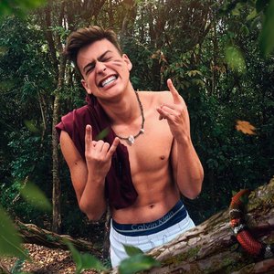 Jon Vlogs 的头像