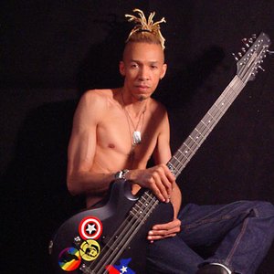 dUg Pinnick and Others için avatar