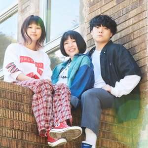 Hikarinonakani 的头像