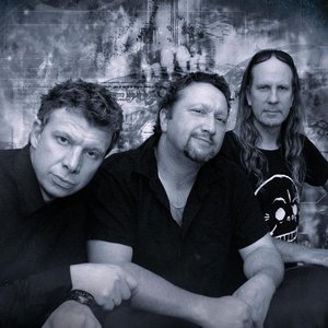 Johnny Engstrom Band 的头像
