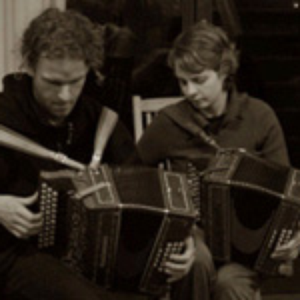 Naragonia photo provided by Last.fm