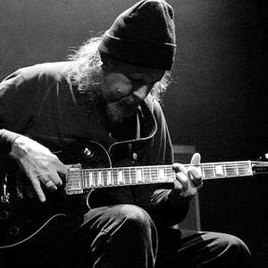 Sir Richard Bishop photo provided by Last.fm