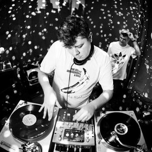 DJ Kowalsky 的头像