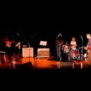 Neuroleptic trio 的头像