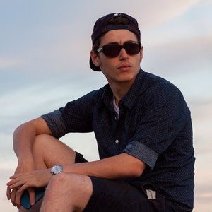 Jason Rose 的头像