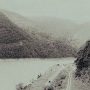 resonant scapes