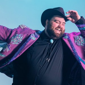 “Kyle McIntire”的封面