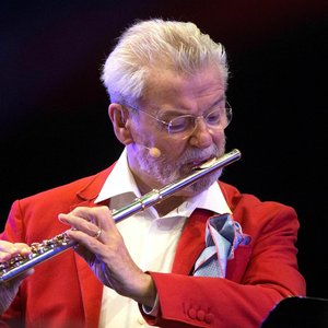 Avatar di James Galway