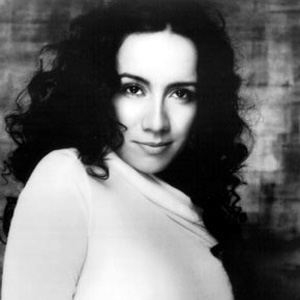 Claudia Acuña photo provided by Last.fm