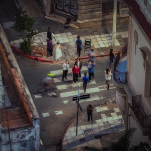 En el Medio del Desorden