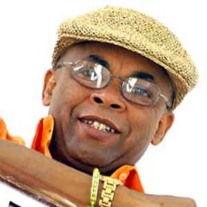 Adalberto Álvarez photo provided by Last.fm