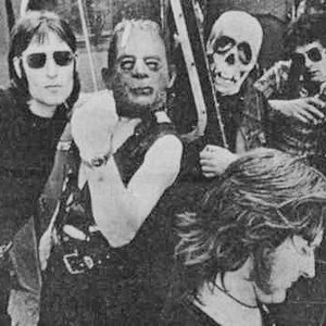 Pretty Boy Floyd & The Gems 的头像