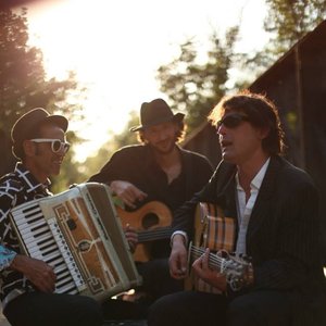 ioanes trio 的头像