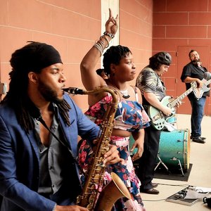 Sierra Green & the Giants 的头像