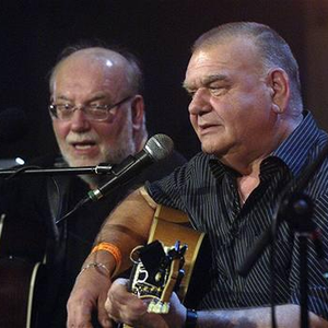 Jan a František Nedvědovi photo provided by Last.fm