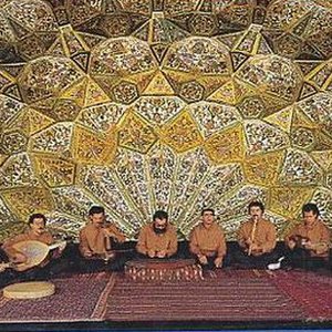 Mohammad Reza Shadjarian & Ensemble Aref 的头像