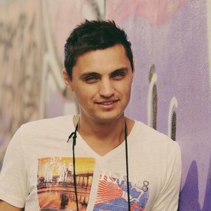 Саша Шен 的头像