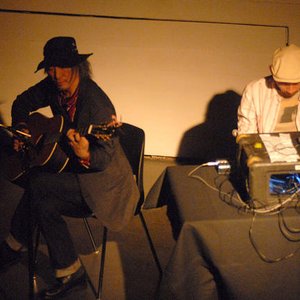 Tetuzi Akiyama & Toshimaru Nakamura のアバター