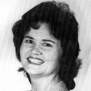 Sylvia Hogan 的头像