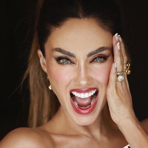 Anahí 的头像