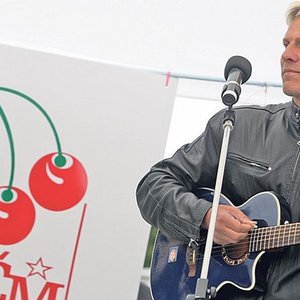 “KSČM”的封面
