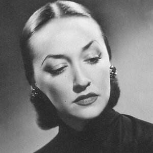 Lucille Dumont 的头像