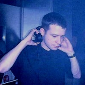 SuReaL photo provided by Last.fm