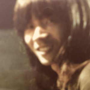 Avatar for L