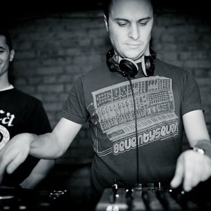 Sunchase & Nickbee için avatar