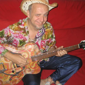 Ali Neander photo provided by Last.fm