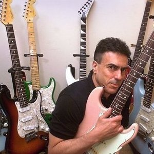 Bobby Manriquez 的头像