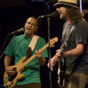 Imagen de 'Eddie Vedder & Jack Johnson'