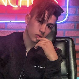 Diego Villacis DVM 的头像