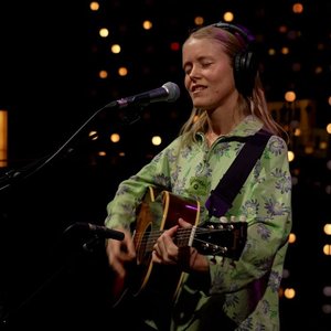 2024-06-18: Live on KEXP, "Alice Phoebe Lou"