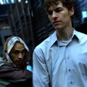 Ryan Fennis & Voidhood 的头像