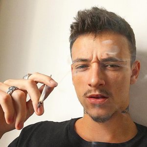MD 的头像