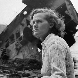 Zdjęcia dla 'Daphne Du Maurier'