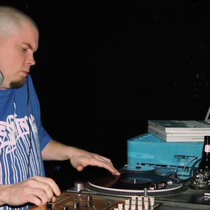 DJ Moves photo provided by Last.fm