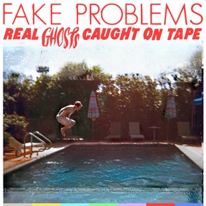 “Real Ghosts Caught On Tape”的封面