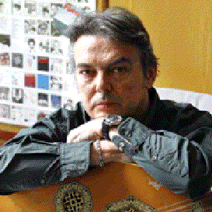 Mauro Pagani photo provided by Last.fm