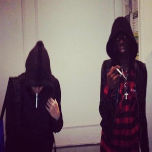 Kool Kids - Single