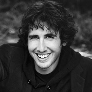 Josh Groban photo provided by Last.fm