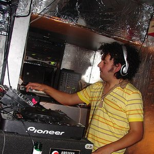 DJ Afro için avatar