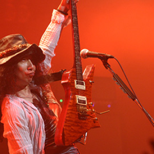 山本恭司 photo provided by Last.fm