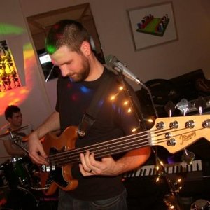 “jim cooper (bassist)”的封面